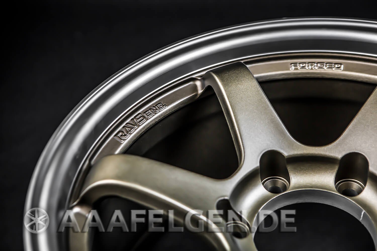 Felgen RAYS VOLK TE37 BRONZE OFFROAD 6x139.7 17